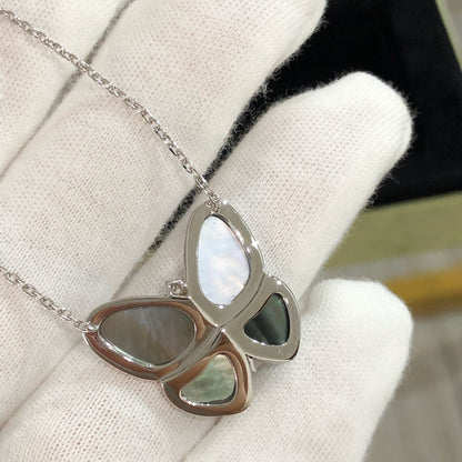 [Sophire Jewelry ]LARGE BUTTERFLY SILVER PENDANT DIAMOND NECKLACE