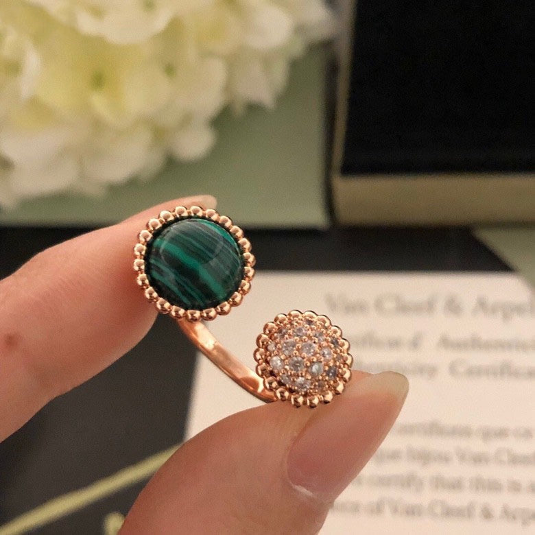 [Sophire Jewelry ]PERLEE COULEURS DIAMOND ROSE GOLD BETWEEN THE FINGER RING