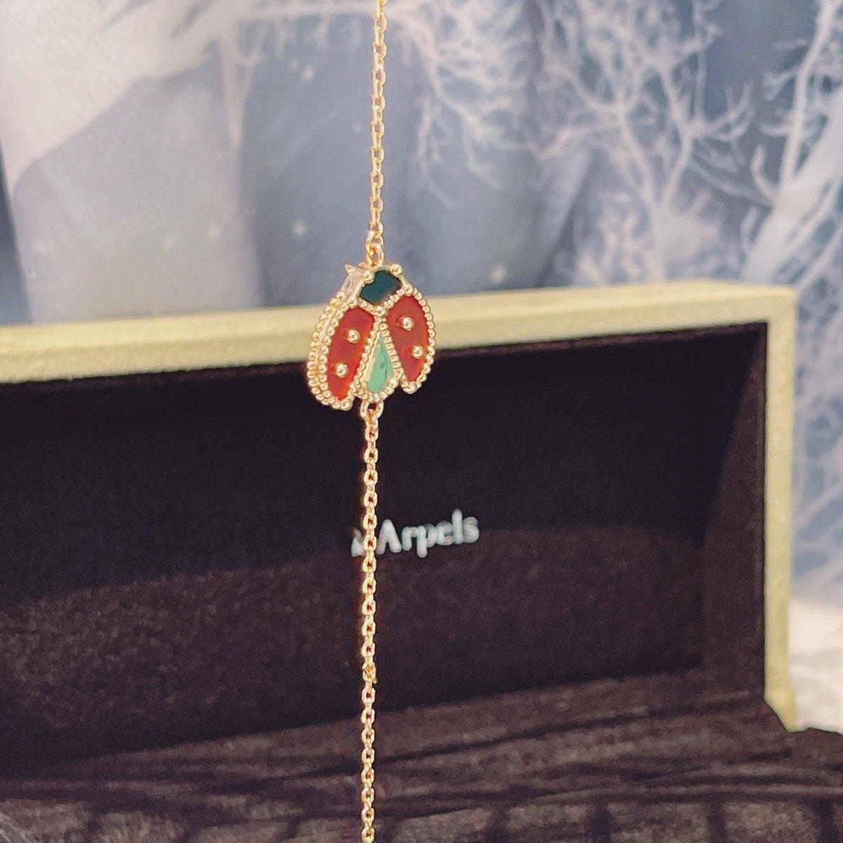 [Sophire Jewelry ]LUCKY SPRING 1 MOTIF PINK GOLD BRACELET