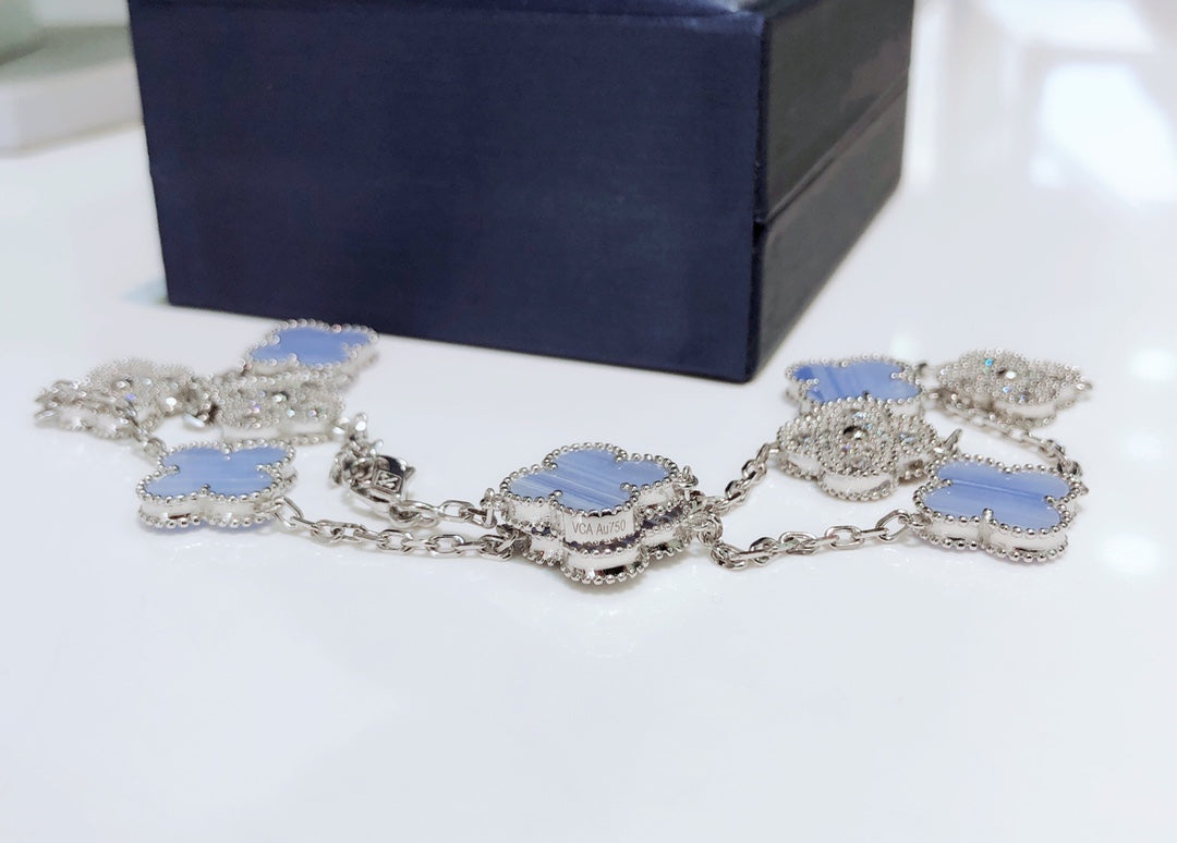 [Sophire Jewelry ]CLOVER 10 MOTIFS CHALCEDONY DIAMONDS SILVER NECKLACE