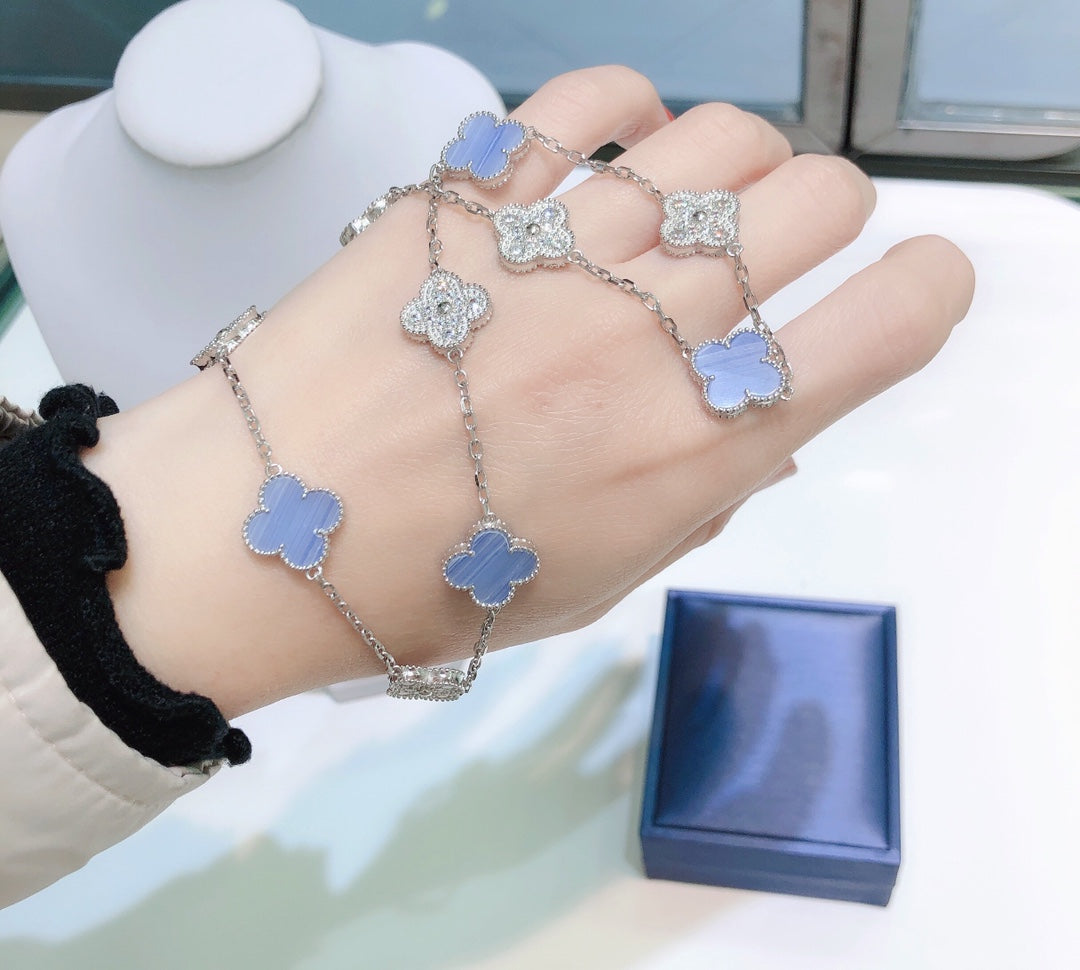 [Sophire Jewelry ]CLOVER 10 MOTIFS CHALCEDONY DIAMONDS SILVER NECKLACE